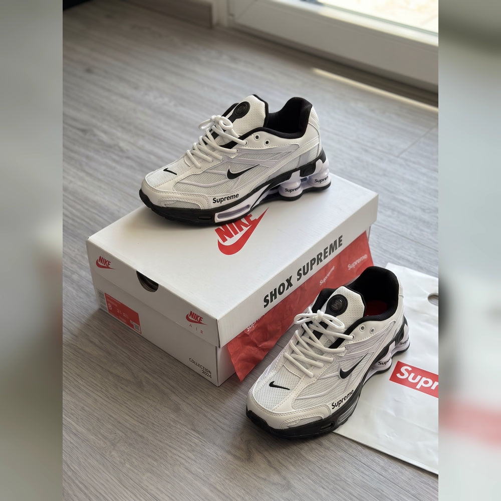 ZAPATILLAS NIKE Shox R4 x Supreme