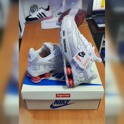 ZAPATILLAS NIKE Shox R4 x Supreme